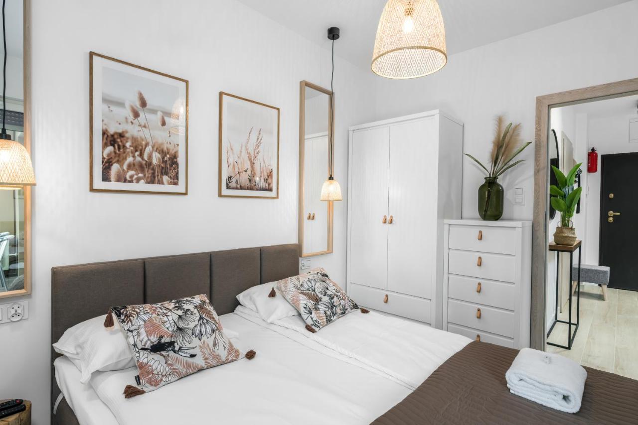 Apartments Na Podgorniku By Renters Prestige Πόζναν Εξωτερικό φωτογραφία